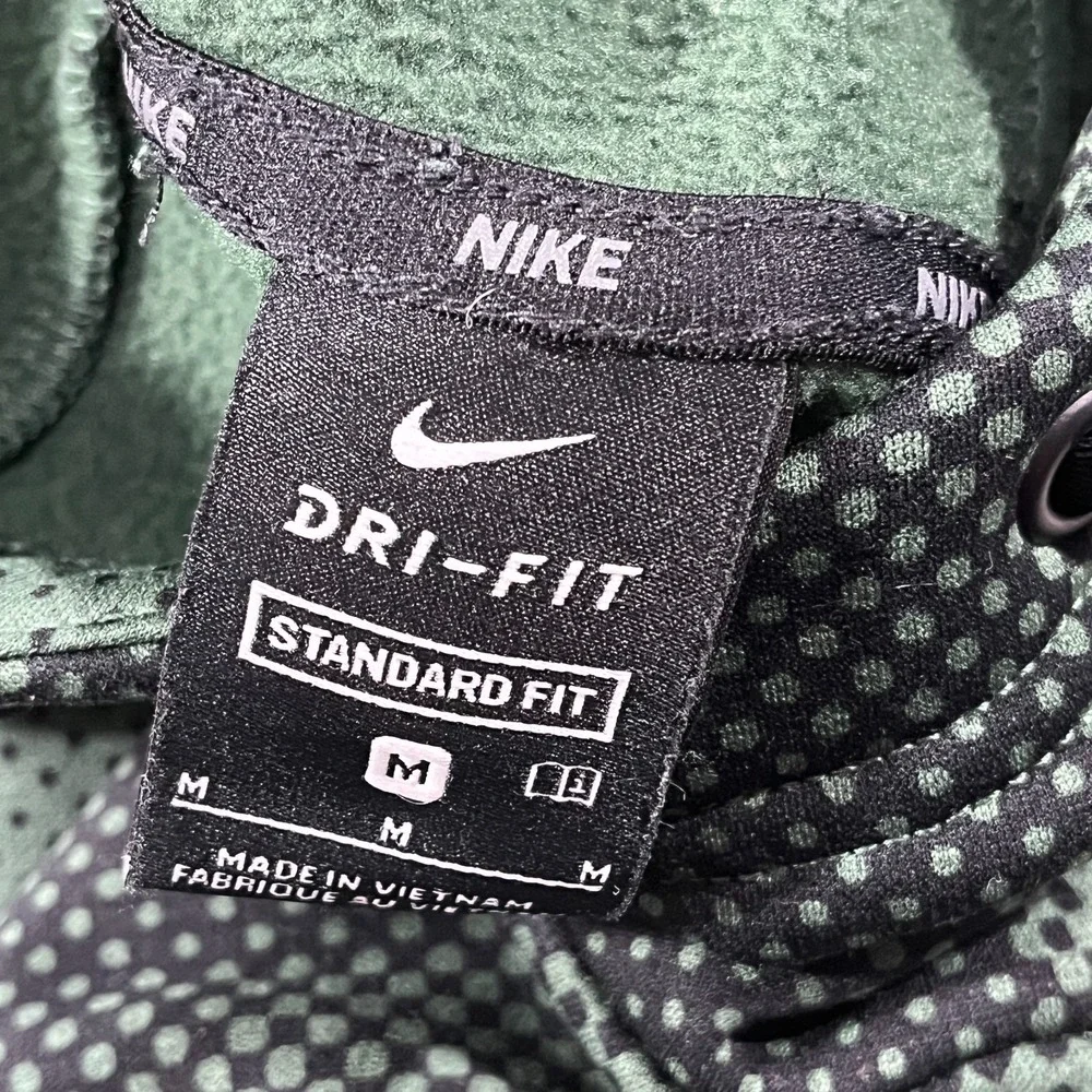 Nike Hoodie Men's Medium Green Dri-Fit  Standard Fit‎ Workout Gym CU7829-337
